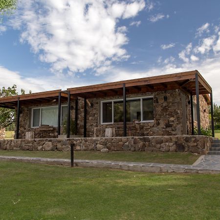 Hosteria & Spa De La Cascada Tandil Exterior photo